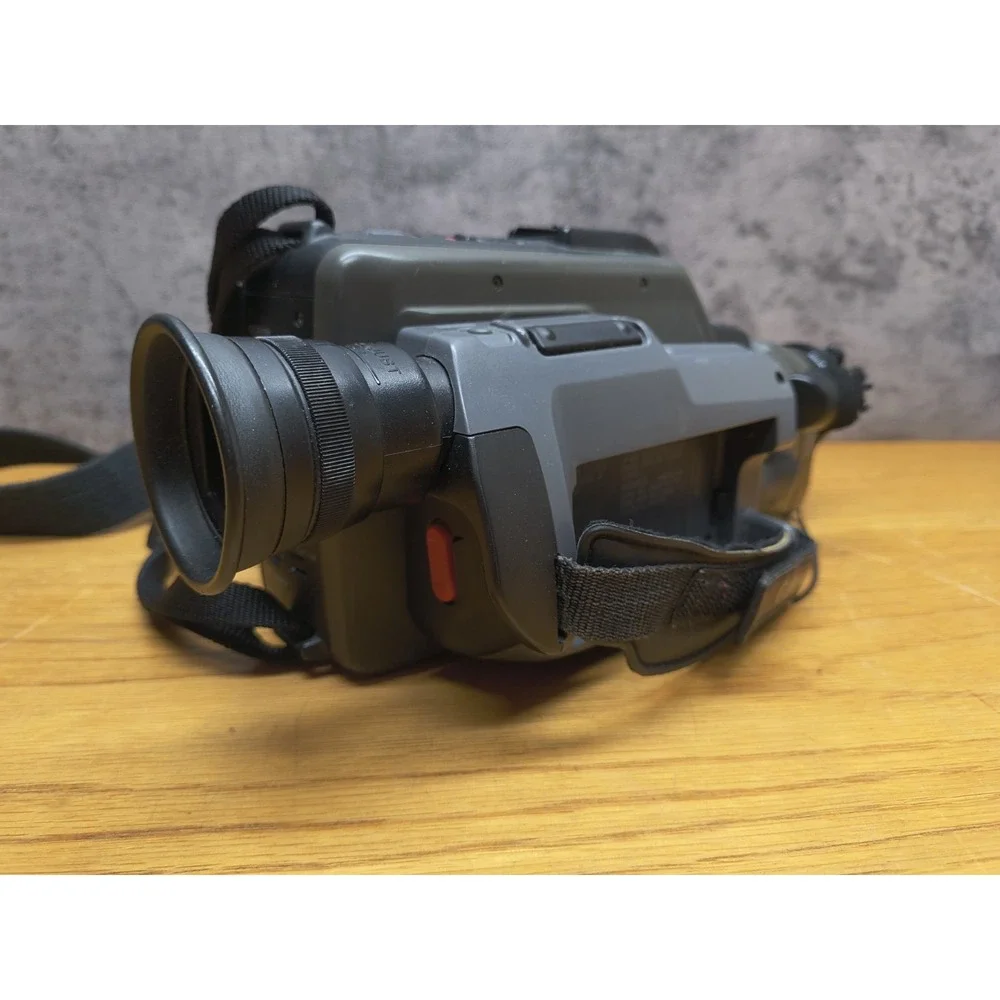 Canon E808 AF Zoom‎ Lens Camcorder Canovision 8, UNTESTED